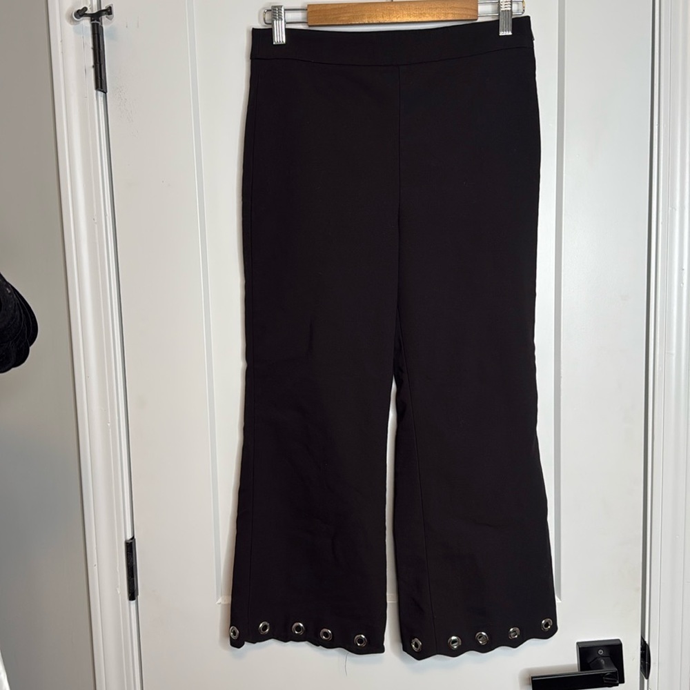 Zara Woman Black Straight Leg Pant with Grommet Detail - M